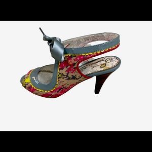 Vintage Retro Glam Heels